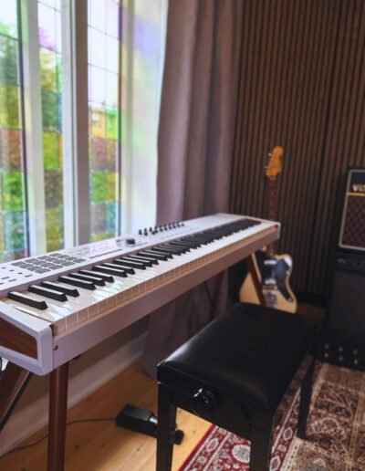 Klaver Keyboard Elektrisk Guitar Fender Jazzmaster Mixing mastering musik producering og indspilning